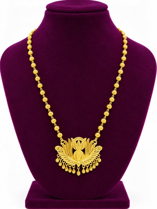 Chain with dollar