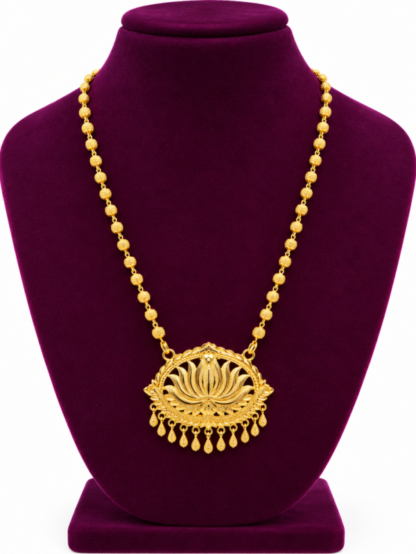 Chain with dollar