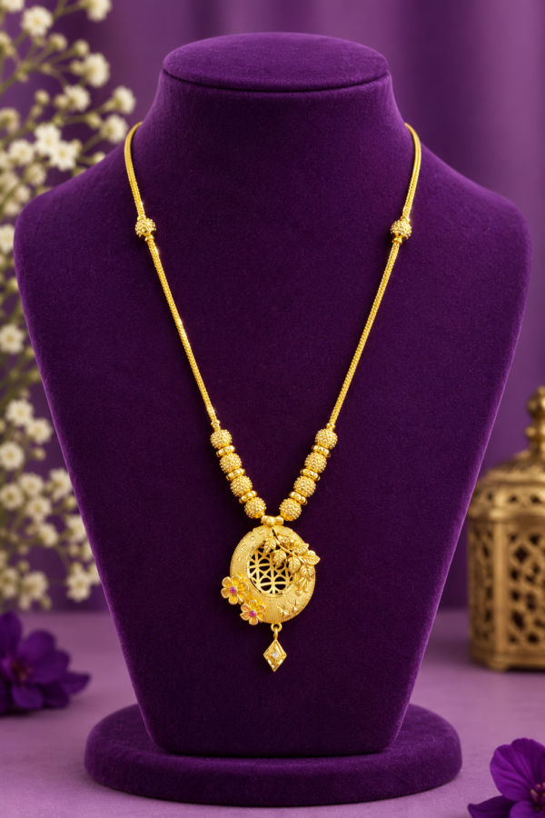 Unique neck set